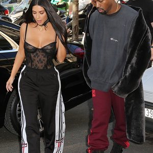 480147-kim-kardashian-en-jogging-a-pression-a-l-624x0-1.jpg