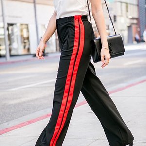 15263918_how-to-wear-track-pants-like-a-supermodel_tdd98f948.jpg