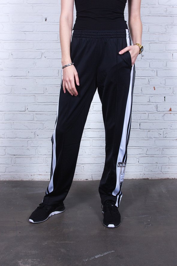 aaadidas-originals-adibreak-pant_590x885c.jpg