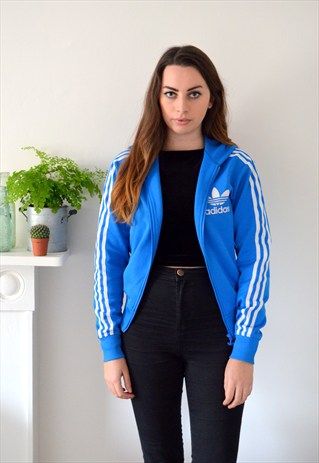 Blue adidas jacket store outfit