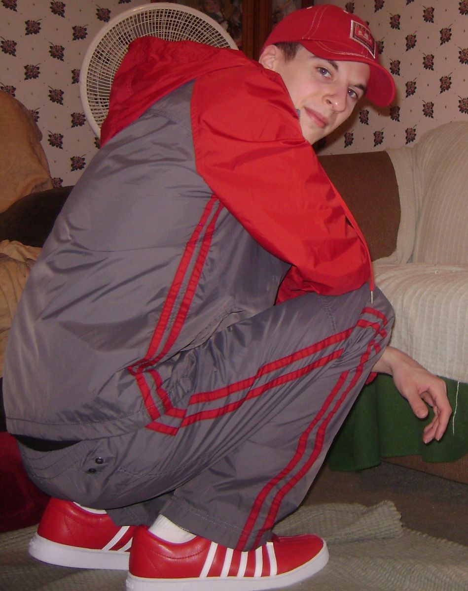 Converse track suit- Gray with red