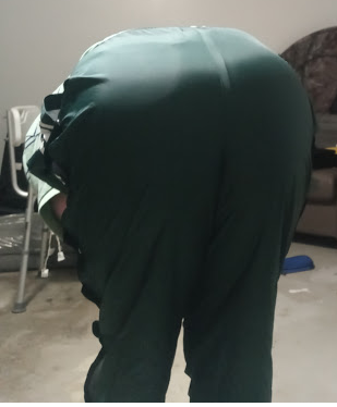 My big bottom in my Green Shirt Forest Green Nylon Pants.png