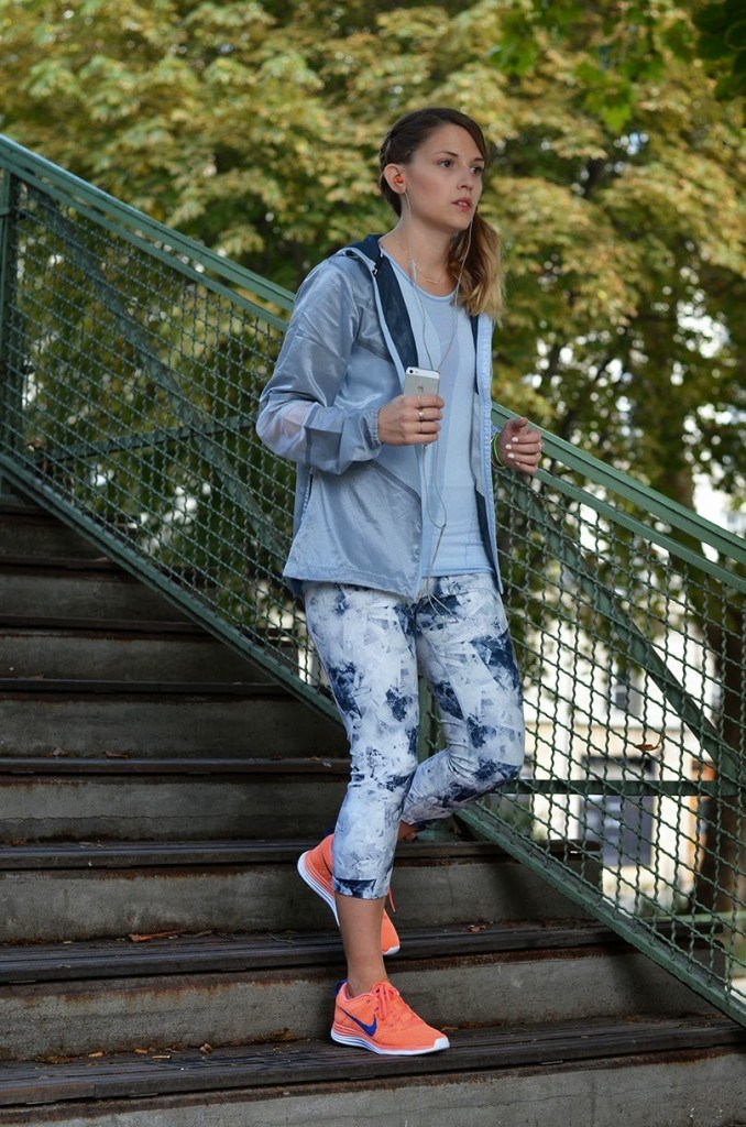 nike-just-do-it-look-women-blog-youmakefashion-8-678x1024.jpg