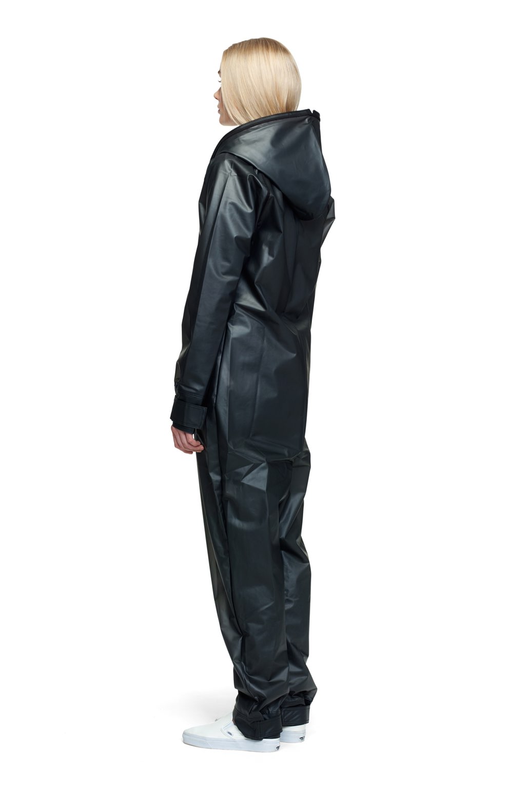 rain-jumpsuit-transparent-black-10.jpg