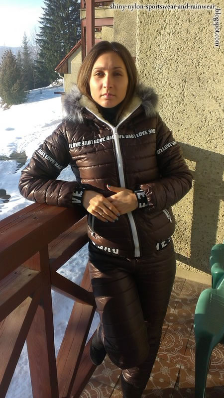 Nylon hot sale ski jacket