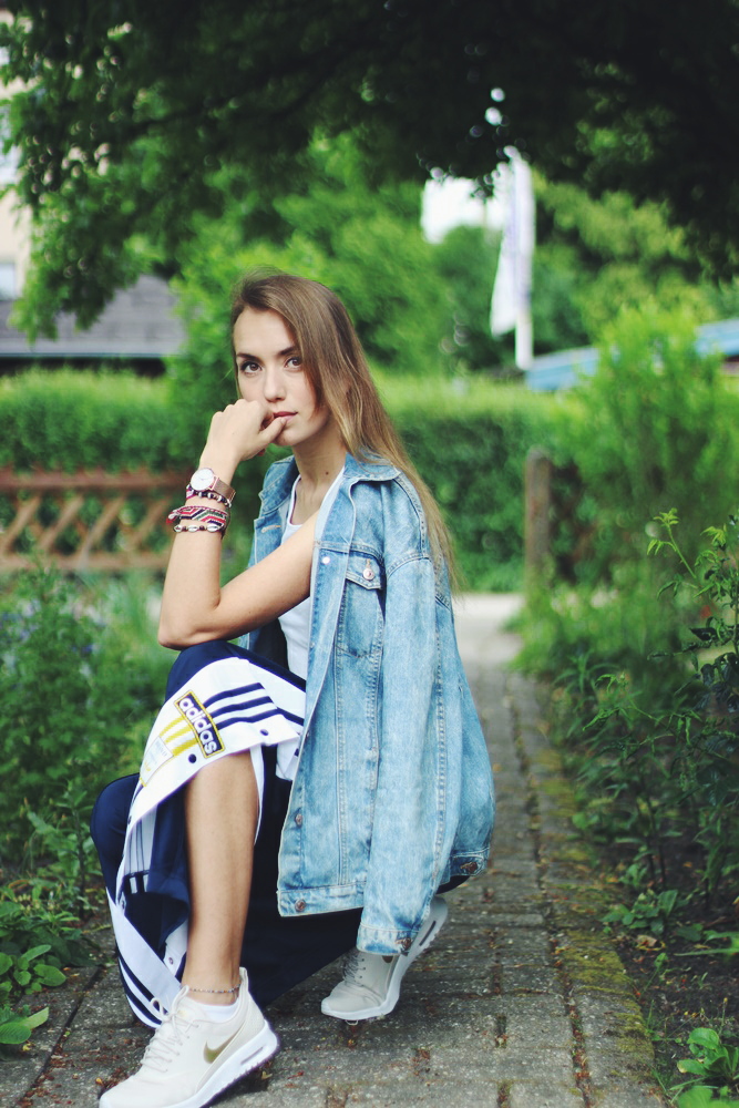 willascherrybomb-sporty-festival-outfit-ootd-lookbook-summer-2.jpg